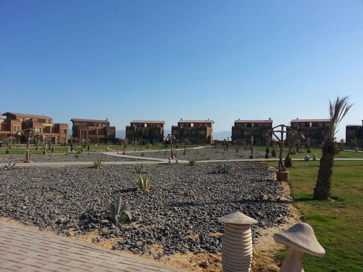 Florence Chalet In Marina Wadi Degla Ain Sokhna - Ground Floor With 360 Sqm With Private Garden Айн-Сохна Екстер'єр фото